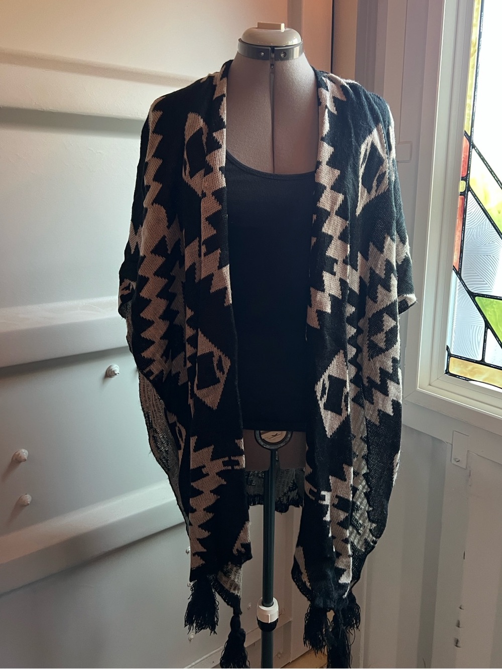 Shyanne Western Aztec Print Shawl